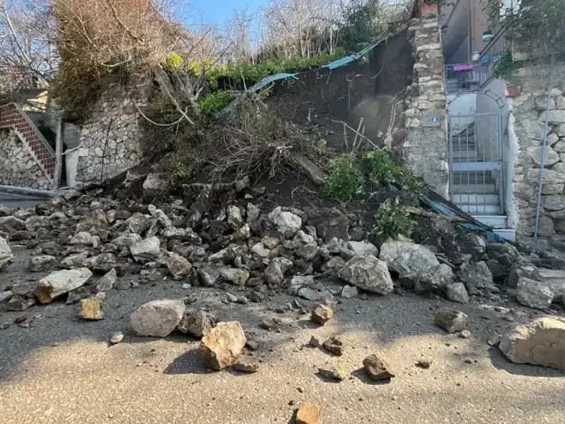 İstinat Duvarı Çöktü: Sıra Dışı Olay Şehirde Şok Etkisi Yaratıyor