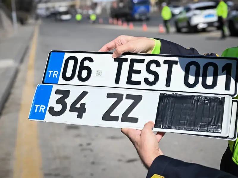 APP Plakalarda Ceza Affı: 27 Şubat'tan Sonra Kesilen Cezalar İptal