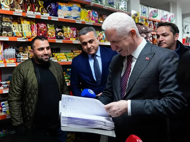 İstanbul'da Zimem Defteri Geleneği ile 32 Bin Ailenin Borcu Ödendi