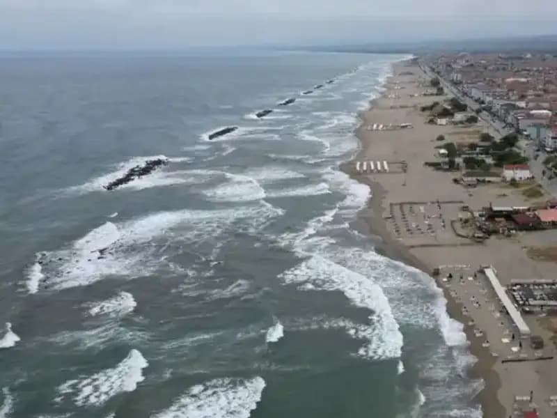 Sakarya'nın İki İlçesinde Denize Girmek Neden Yasaklandı?