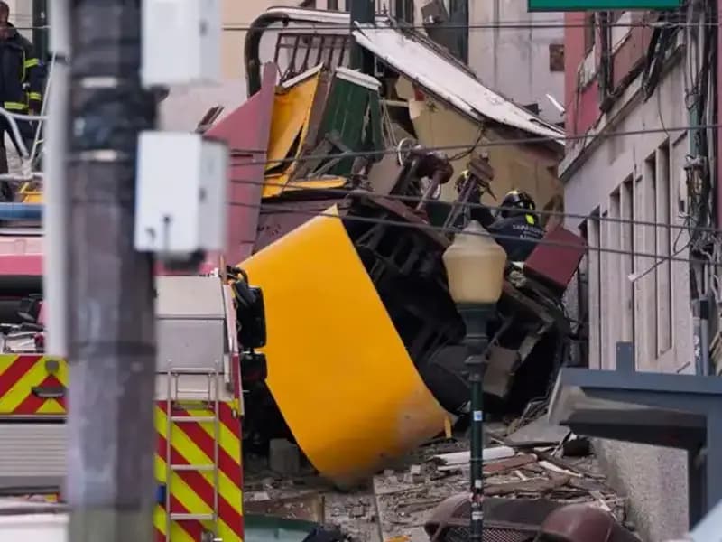 Lizbon’un Tarihi Fünikülerinde Facia: 17 Can Kaybı, 21 Yaralı