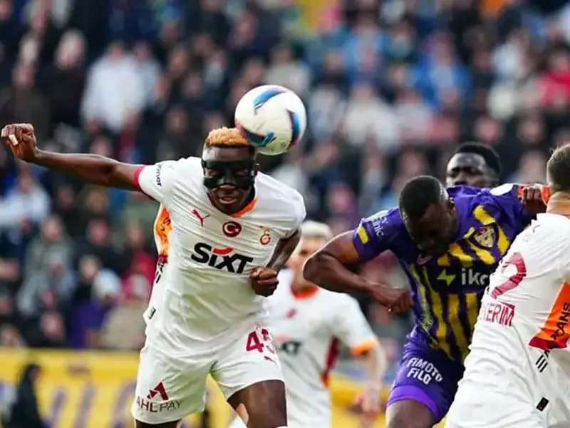 Galatasaray’ın Yıldızı: Oyunuyla Adeta Bir Resital Sergiliyor!