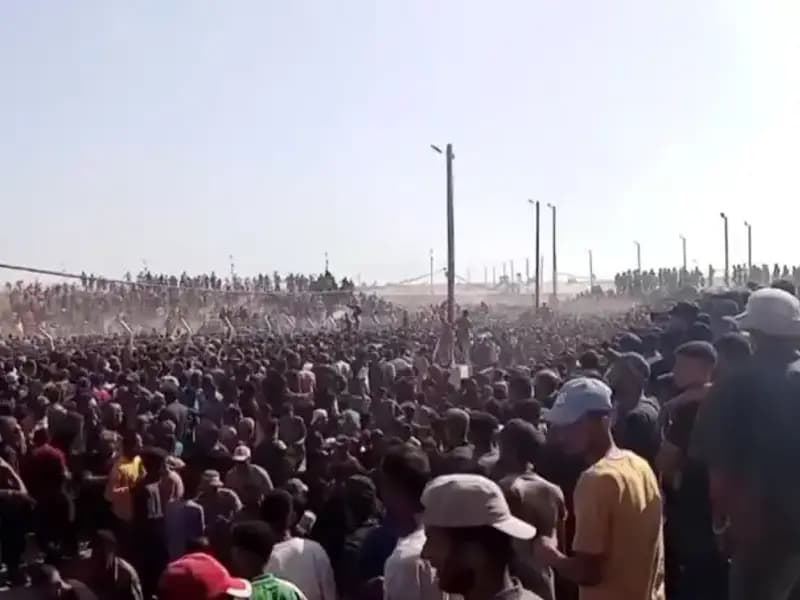 Filistinli Yardım Taleplerine Cevap: İsrail Saldırısı 30 Can Aldı