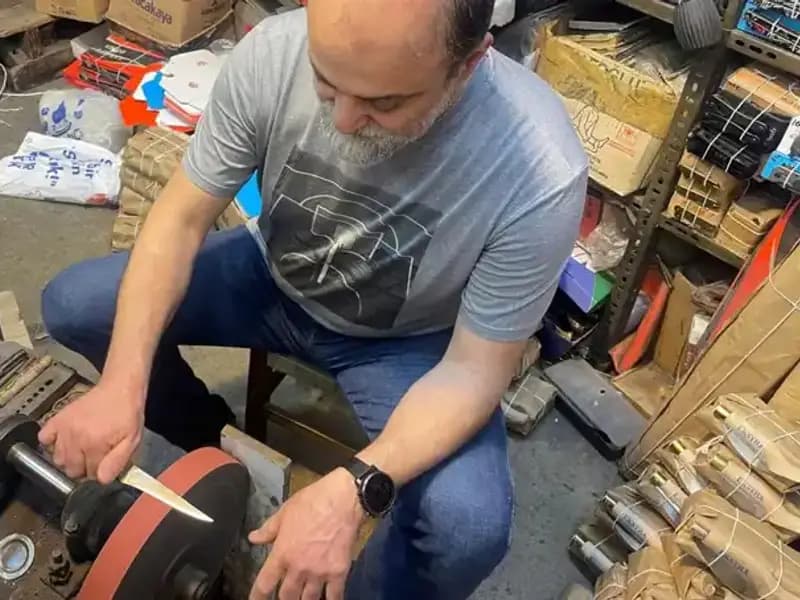 Enginar Bıçakçıları ile Geleneksel Hasat Sanatında Yoğunluk Artıyor