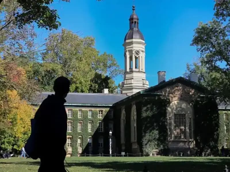 ABD Üniversiteleri Sıkı Takipte: Harvard'dan Princeton'a Geçiş Süreci