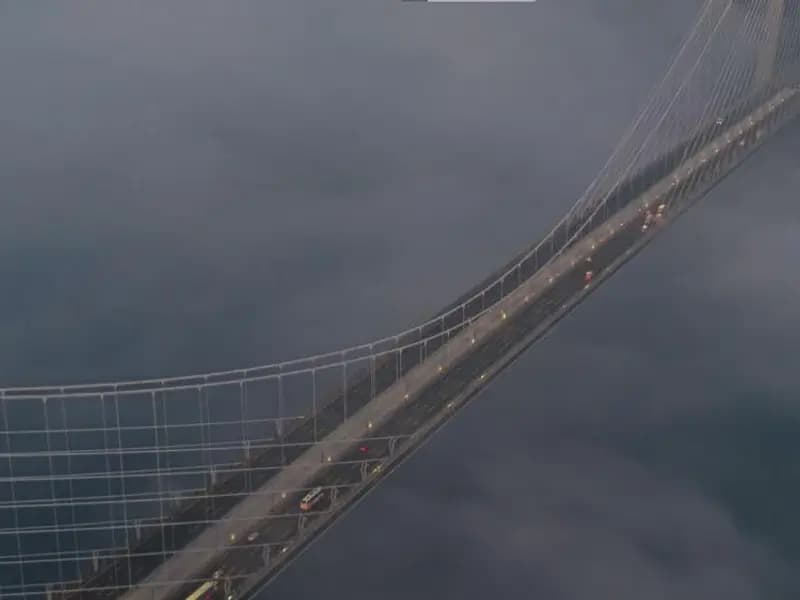 İstanbul'da Yoğun Sis: Yavuz Sultan Selim Köprüsü Gözden Kayboldu