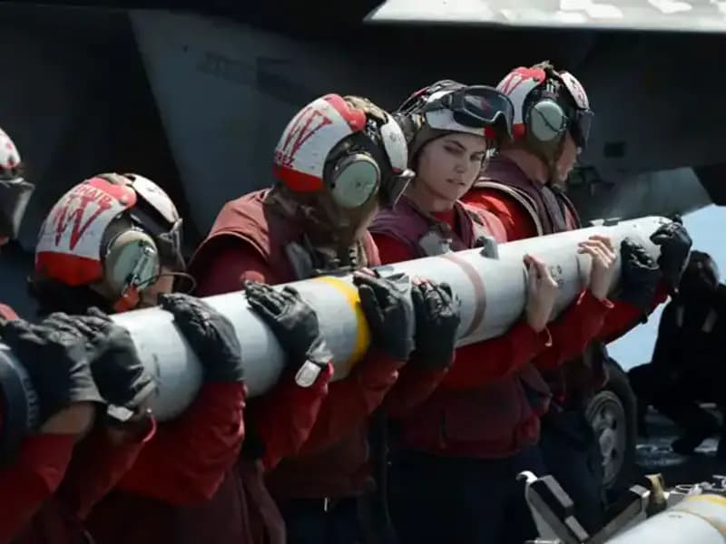 Amerikan Füzeleri Suudi Arabistan’a Hızla Yol Alıyor: Stratejik Bir Hamle mi?