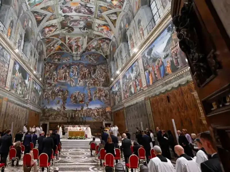 Vatikan’da Tarihi Bir Değişim: Gizlilik Yeminleri Sona Erdi ve Seçim Süreci Başladı