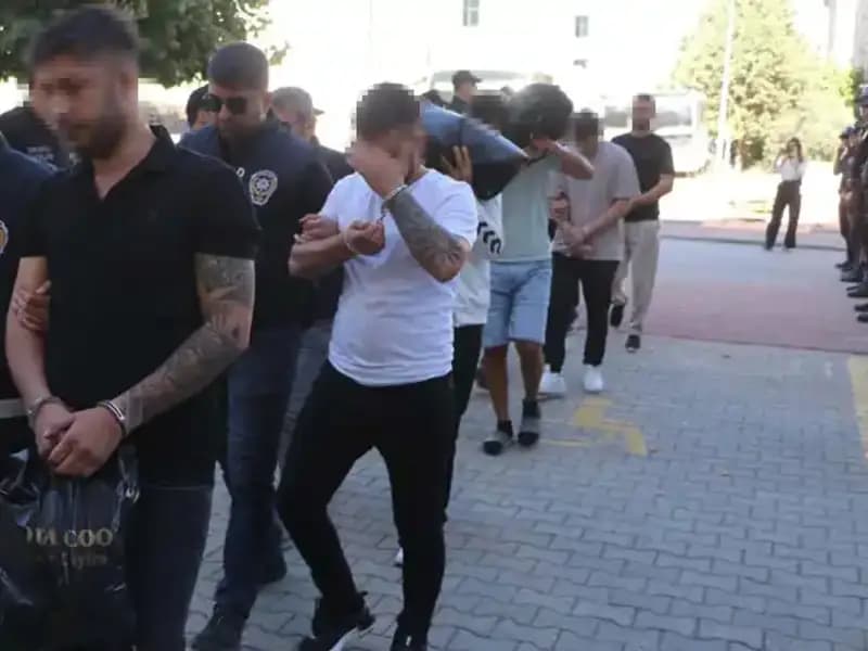 Sahte Eskort İlanlarıyla 12 Milyon Liralık Dolandırıcılık Skandalı!