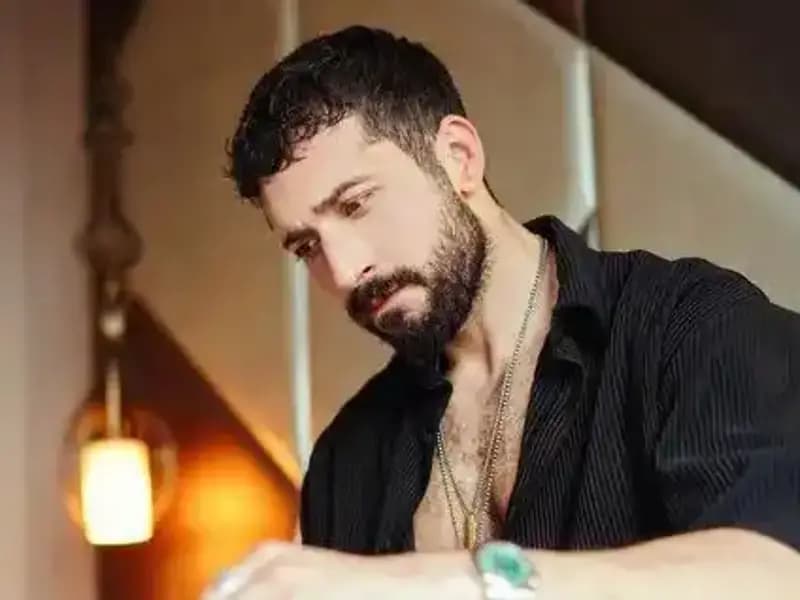 Emre Bulut'un Suçlamaları: Sahte Komiser Rolüyle Araç Kaçırma İddiası