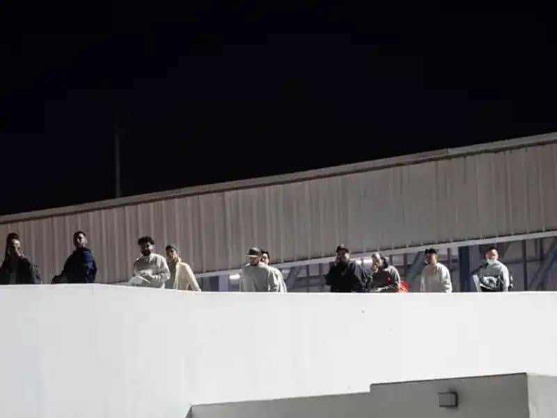 Türkiye’nin İki İlinde Düzensiz Göçmen Operasyonu: 200'ü Aşkın Yakalama