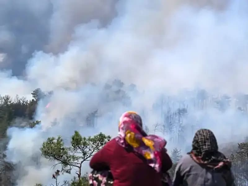 Bursa'daki Yangınlar Sonlandı, Ancak Hava Kirliliği Devam Edecek!