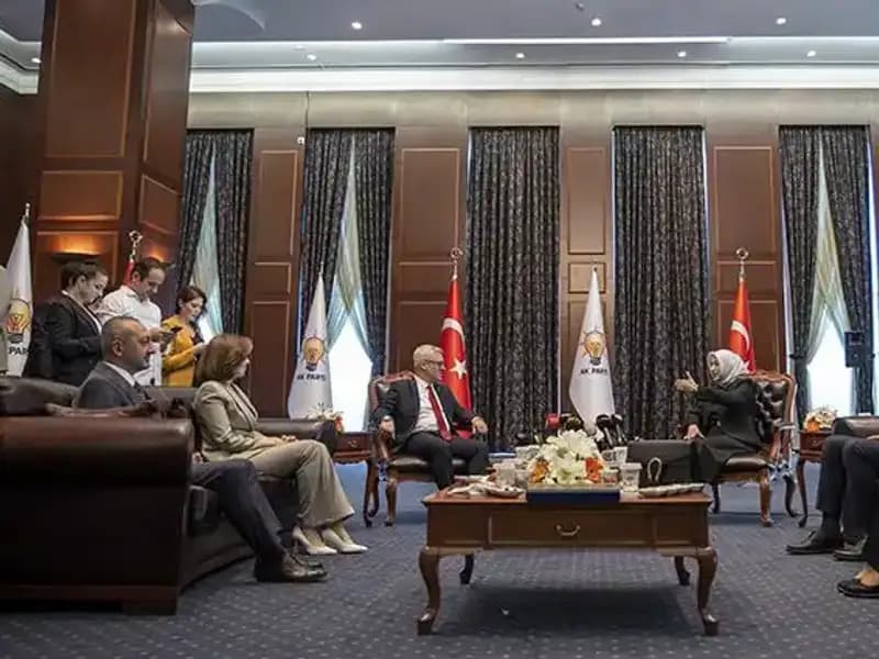 AK Parti'nin Bayramlaşma Programı Açıklandı, CHP Yokluk Duyurdu