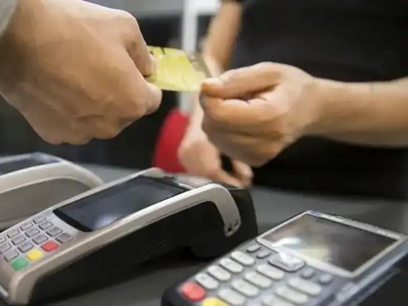 Kartlı Harcamalarda Gizli Artış: Yeni Eğilimler ve Tüketici Davranışları