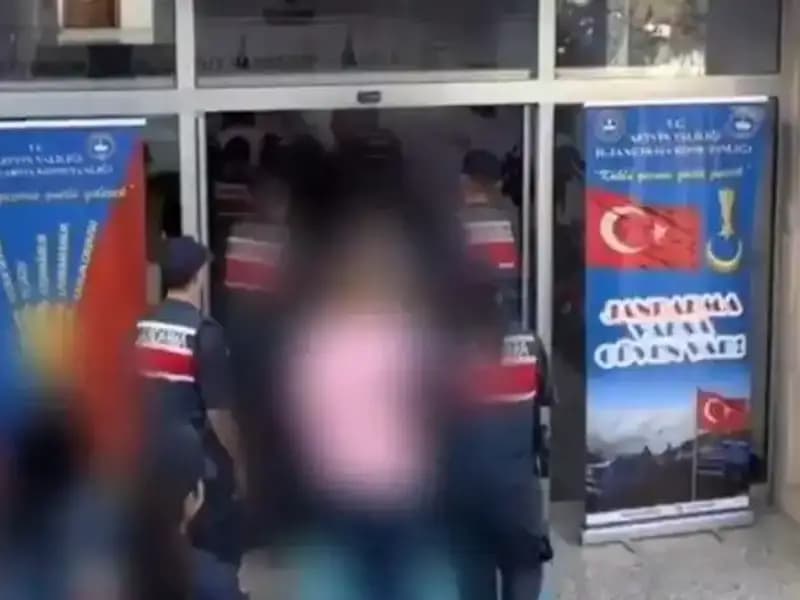 Türkiye Genelinde FETÖ Operasyonları: 30 İlde 65 Kişi Tutuklandı