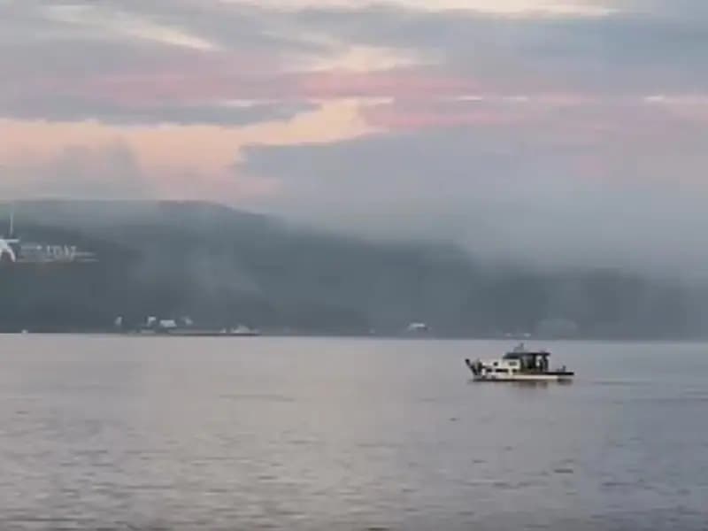 Çanakkale Boğazı'nda Sis Engeli Gemileri Etkiledi