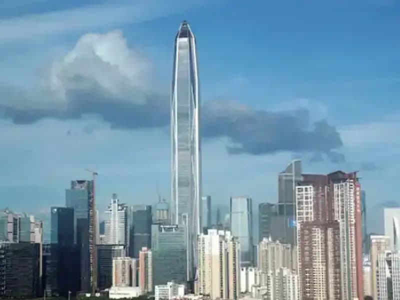 Dünyanın En Yüksek Gökdeleni: Terk Edilmişlikten Kurtulma Süreci Başladı