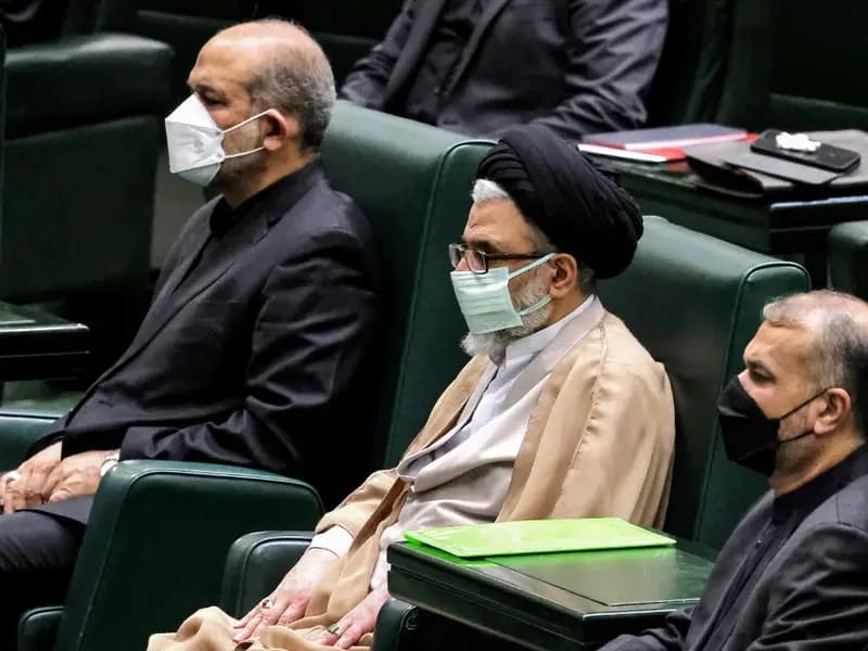 İsrail, İran İstihbarat Bakanı İsmail Hatib'i Hedef Aldı