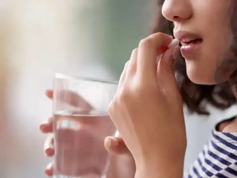 İnternette Satılan Tehlikeli İlaçlar: Hayat Kısır Döngüsü ve Riskler