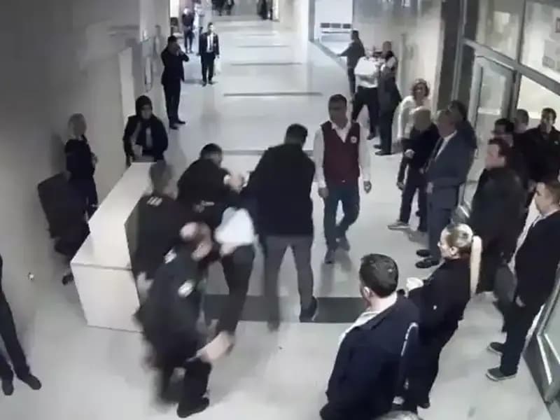 Savcı’nın Kadın Hakime Yönelik Saldırısı: O Anlara Ait Görüntüler Ortaya Çıktı