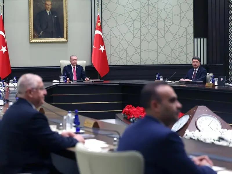 Kabine Toplantısında Suriye ve Asgari Ücret Gündemi