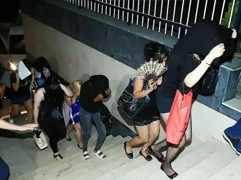 Düzce’de Fuhuş Operasyonunda 5 Zanlı Yakalandı, Detaylar Şaşırtıcı!