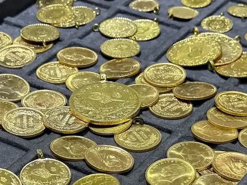 Hafta Sonu Altın Fiyatları: Yükseliş Mi, Düşüş Mü Bekleniyor?