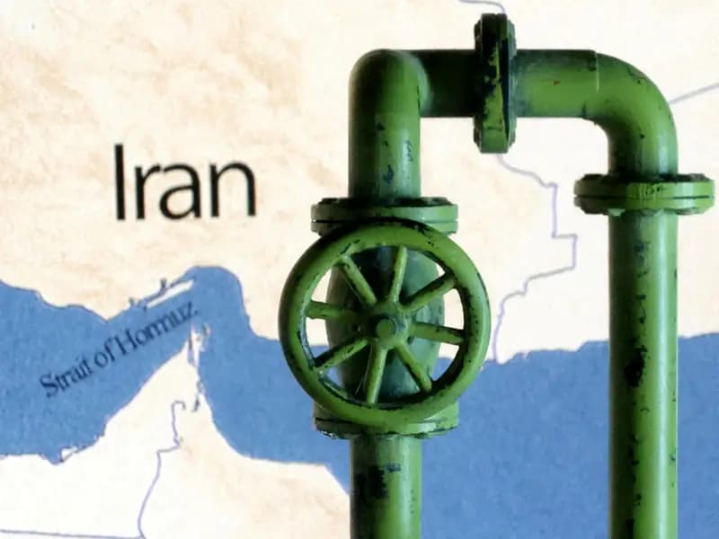 Hürmüz Boğazı'ndaki Kriz: İran'ın Petrol Stratejisi Nedir?