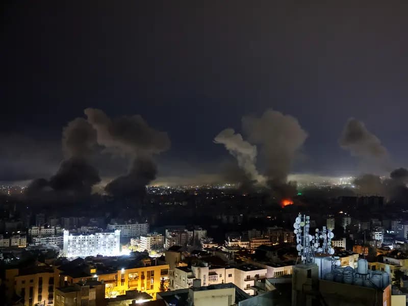 İran Savaşı'nda 13. Gün: İsrail Beyrut'ta Saldırılara Devam Ediyor
