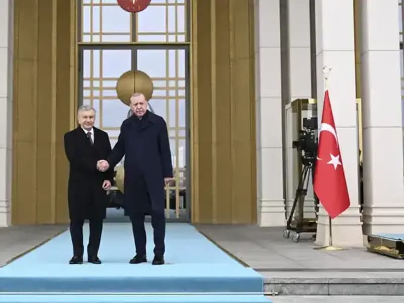 Özbekistan Cumhurbaşkanı Mirziyoyev, Türkiye'de Türk Dünyası'nın Geleceğini Değerlendirdi