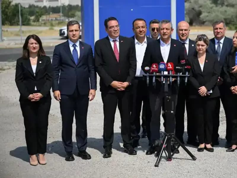 Özgür Özel TUSAŞ’ı Ziyaret Etti: Türkiye'nin Havacılık Geleceği İçin Umut Verici Açıklamalar