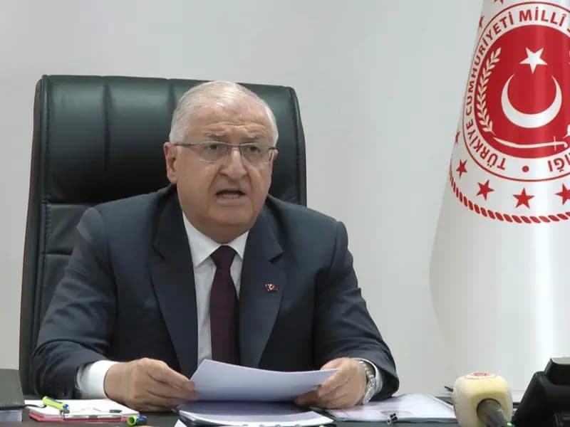 Bakan Güler: Suriye Milli Ordusu'nun Kararlılığını Destekliyor