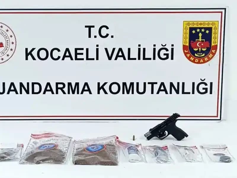 Kocaeli'de Uyuşturucu Operasyonunda 15 Kişi Gözaltına Alındı
