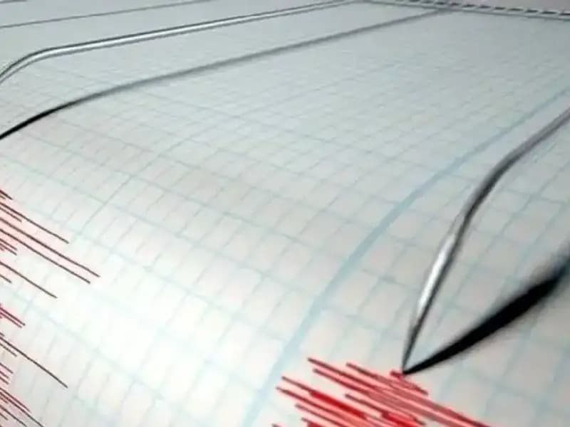 Sındırgı'da Art Arda Gelen Depremler Halkı Tedirgin Etti