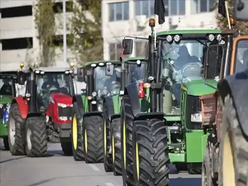Yunan Çiftçiler Neden Eylemlerine Devam Ediyor? İşte Detaylar!