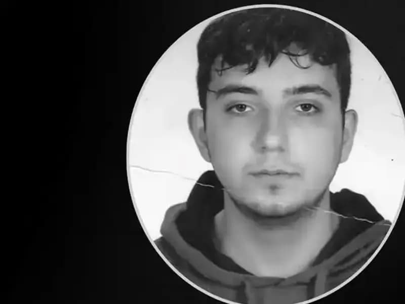 Üniversite Öğrencisi Burak'ın Şüpheli Ölümü: Aile ve Arkadaşlarından Tepkiler