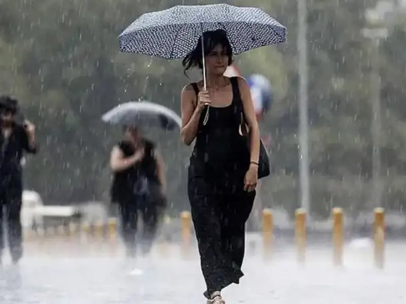 İstanbul ve Ankara'yı Vuran Sağanak Yağışlar: Meteoroloji Uyardı