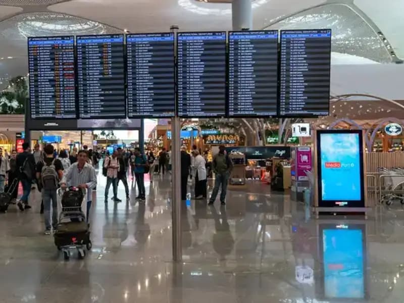 Dünyanın En Yoğun Havalimanları Açıklandı: İstanbul'un Sırası Ne?