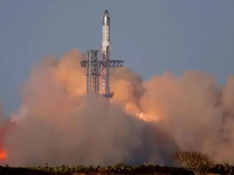 SpaceX'in Starship Roketi, 8. Uçuş Testini Tamamladı: Uzay Seferlerine Hazır mı?