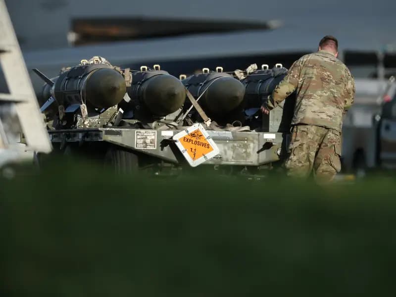 İran Savaşı'nda 200 ABD Askeri Yaralandı, 180'i Görevine Döndü