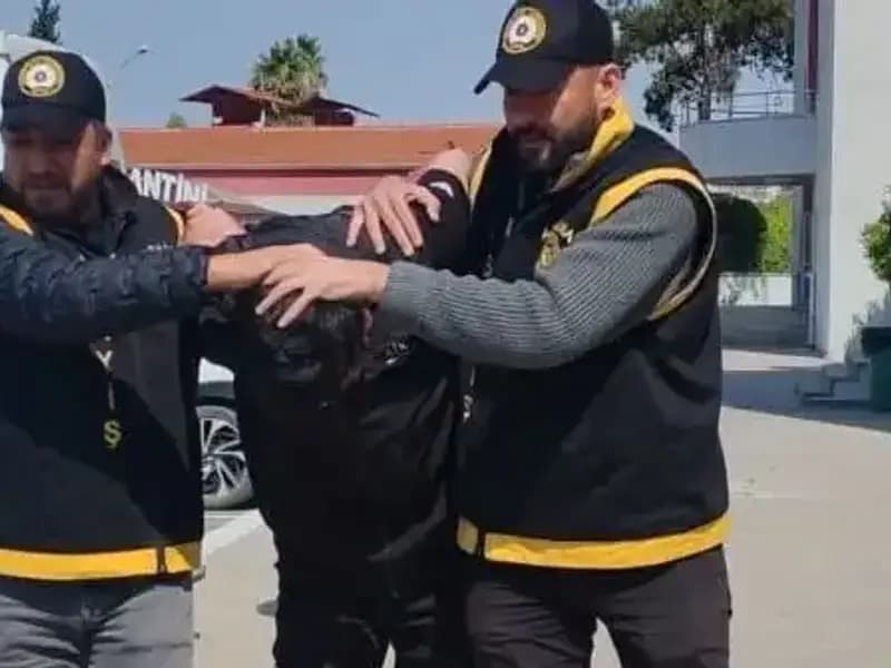 Sokak Ortasında Üç Kişinin Ölümü: Cinayetin Ardındaki Karanlık Sebep Ne?