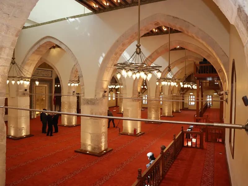 Kahramanmaraş Ulu Cami, Kadir Gecesi'nde Yeniden İbadete Açıldı