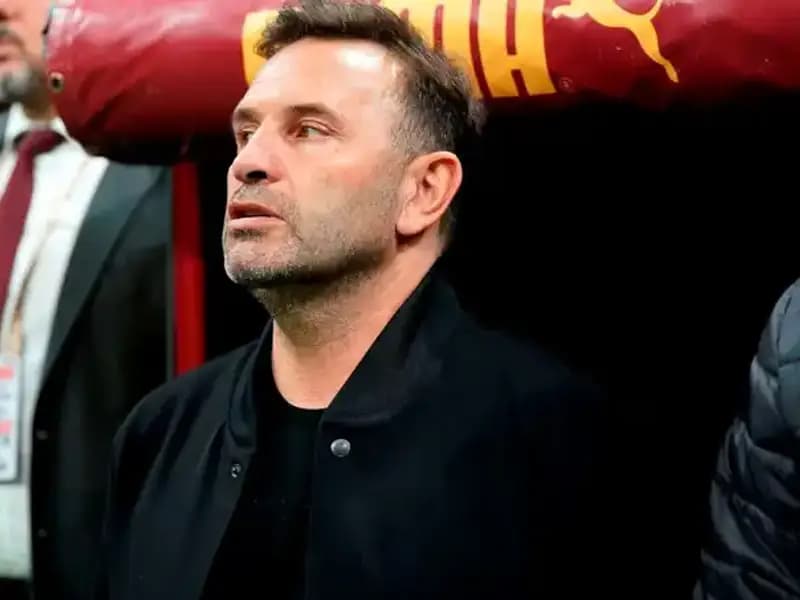 Galatasaray'da Okan Buruk'tan Dikkat Çeken Tek Değişiklik Dün Akşam