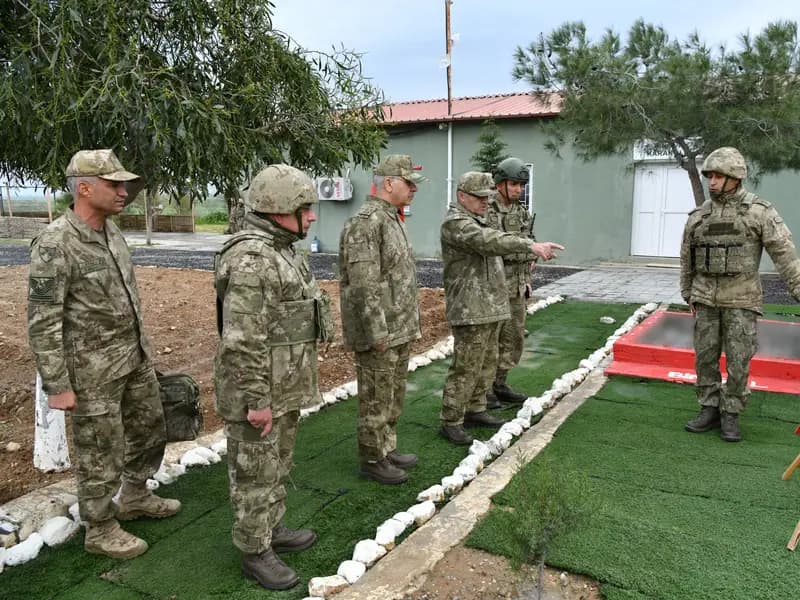 Orgeneral Tokel, KKTC'deki Askeri Birliklerde Denetim Yaptı