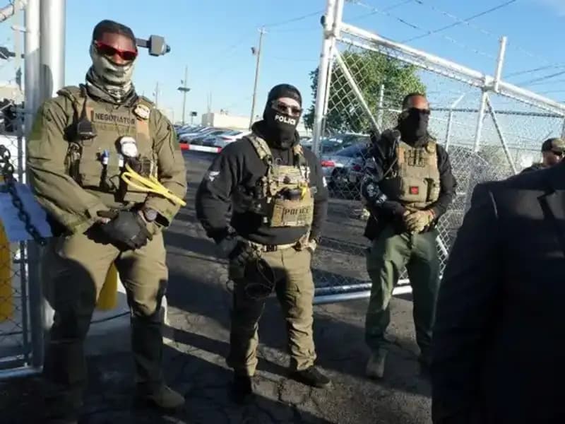 ABD'de Belediyelerin Yüzde Unutulan Köpüğü: Belediye Başkanı Gözaltına Alındı!