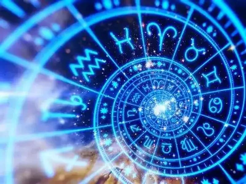 1 Mayıs 2025 Günlük Burç Yorumları: Bugün Hangi Sürprizlerle Karşılaşacaksınız?