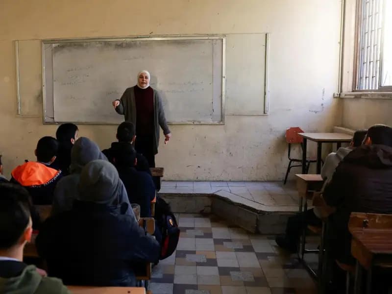 Suriye'de Eğitim Sistemi Yeniden Harekete Geçti