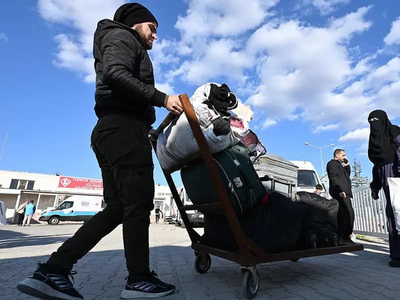 Suriyelilerin Ülkelerine Dönüşü Hızla Artıyor