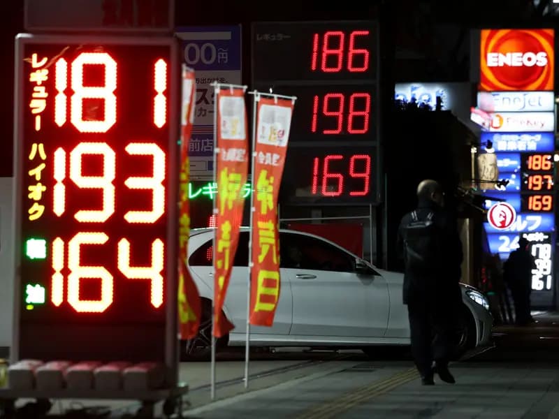 İran Savaşı'nın Ekonomik Etkileri Asya Ülkelerini Sarıyor