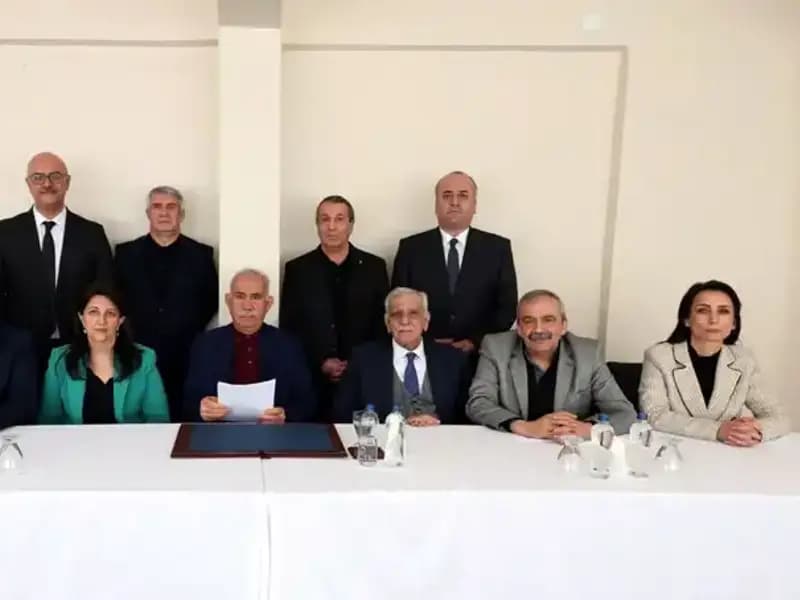 PKK'nın Fesih İlanı Sonrası Türkiye'de Terörsüz Geleceğe Doğru Adımlar Atılıyor